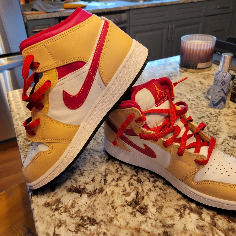 Nike Kids Sneakers - Red, Yellow, White